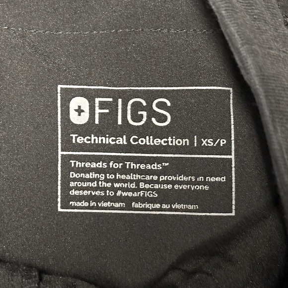 Women’s FIGS Zamora Jogger Scrub Pants - XS Petite - Black - Picture 3 of 5